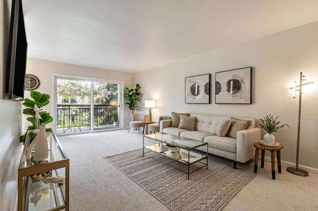 181 Del Medio Avenue, Mountain View CA: https://media.crmls.org/mediaz/71845fdb-9a80-46c0-b12c-8a91cbc82256.jpg