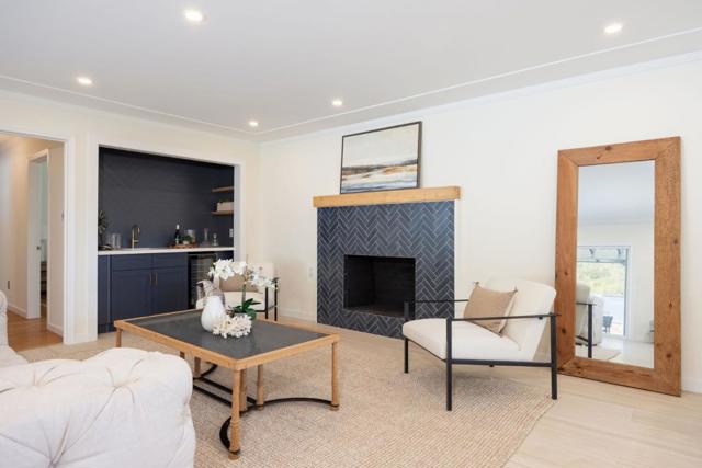 840 Frenchmans Creek Road, Half Moon Bay CA: https://media.crmls.org/mediaz/71868a87-fe6a-402e-ae3a-89815abe6e20.jpg