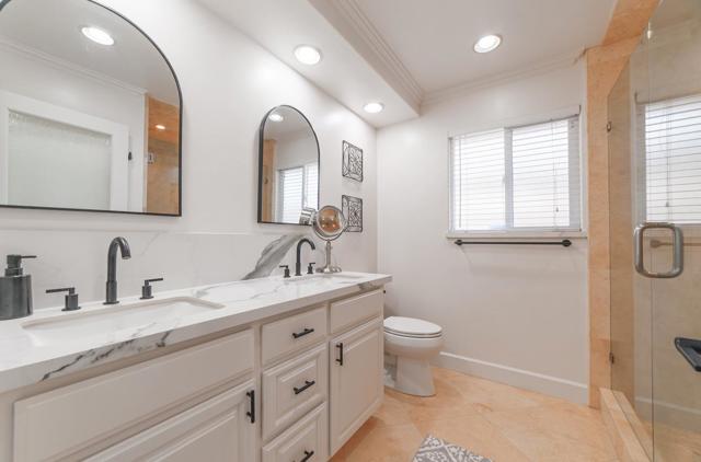 731 La Mesa Drive, Salinas CA: https://media.crmls.org/mediaz/71873d47-c0a1-486b-bf8d-97792e7147ea.jpg