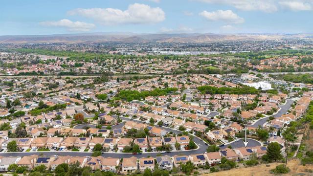 314 La Soledad Way, Oceanside CA: https://media.crmls.org/mediaz/71876bc6-bd40-41ed-b5bc-01bcbb87a3df.jpg