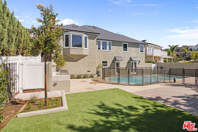 2383 Panorama Terrace, Los Angeles CA: https://media.crmls.org/mediaz/71876e5e-e0a9-4956-bcee-1b46365b86af.jpg