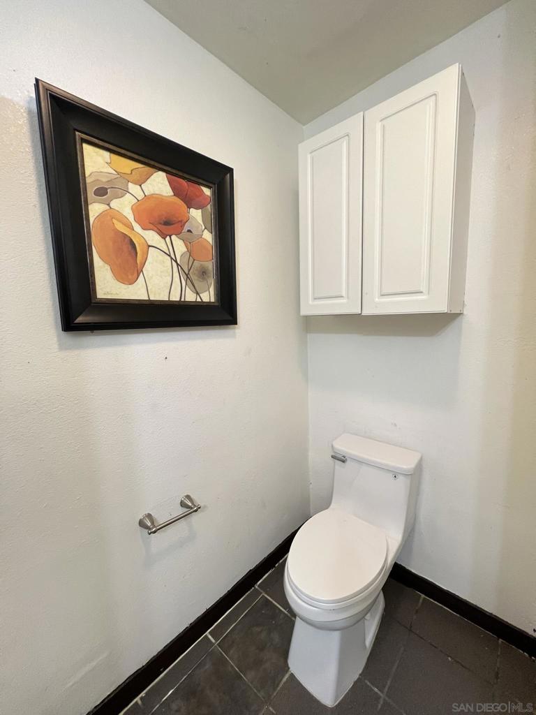 MLS #250045036SD image #12