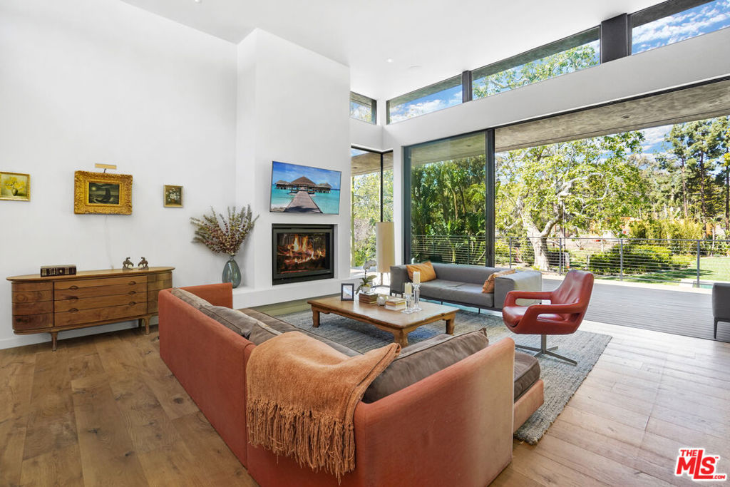 MLS #26875177 image #3