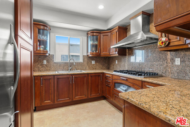 11826 Dorothy Street, Los Angeles CA: https://media.crmls.org/mediaz/718abcfd-00a3-48e8-9610-e6785f5c212b.jpg