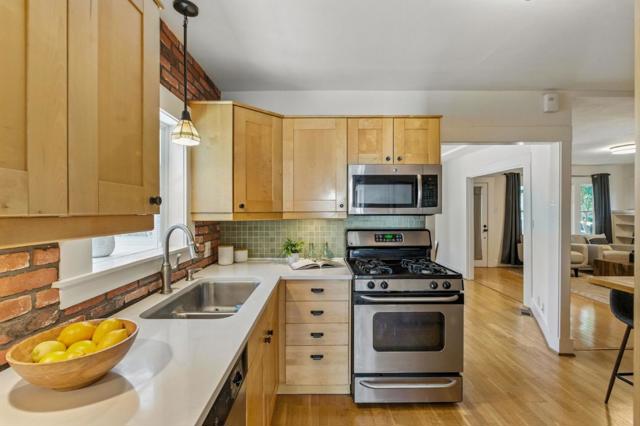 218 N 12th Street, San Jose CA: https://media.crmls.org/mediaz/718bc034-0ddc-4fcf-9acc-9beeed596e21.jpg