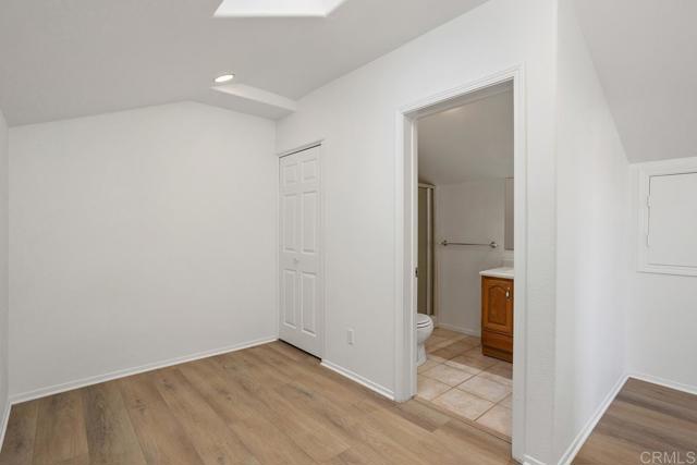 4905 Alicante Way, Oceanside CA: https://media.crmls.org/mediaz/718bc0d6-08aa-47cb-8d7d-37fbb3a48628.jpg