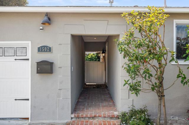 1502 Mefferd Avenue, San Mateo CA: https://media.crmls.org/mediaz/718c4d92-dad7-44da-a9b7-5f3e45841d05.jpg