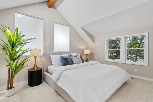 214 Brook Avenue, Santa Cruz CA: https://media.crmls.org/mediaz/718c9a37-987a-455e-9cb9-c6a231bd1bb9.jpg