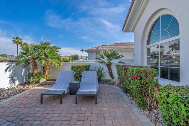 80315 Via Valerosa, La Quinta CA: https://media.crmls.org/mediaz/718e27ff-c191-41b6-aad6-2b192aeb5a6a.jpg