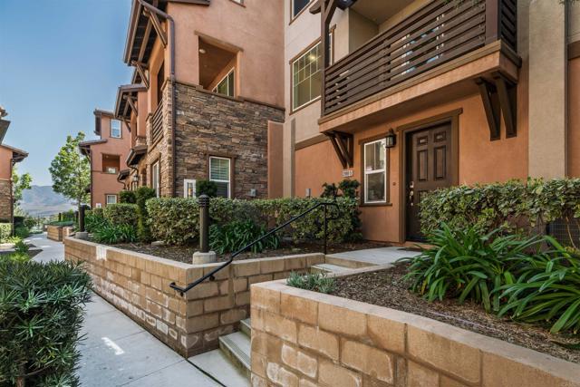 Detail Gallery Image 1 of 1 For 2880 Athens Rd #3,  Chula Vista,  CA 91915 - 2 Beds | 2/1 Baths