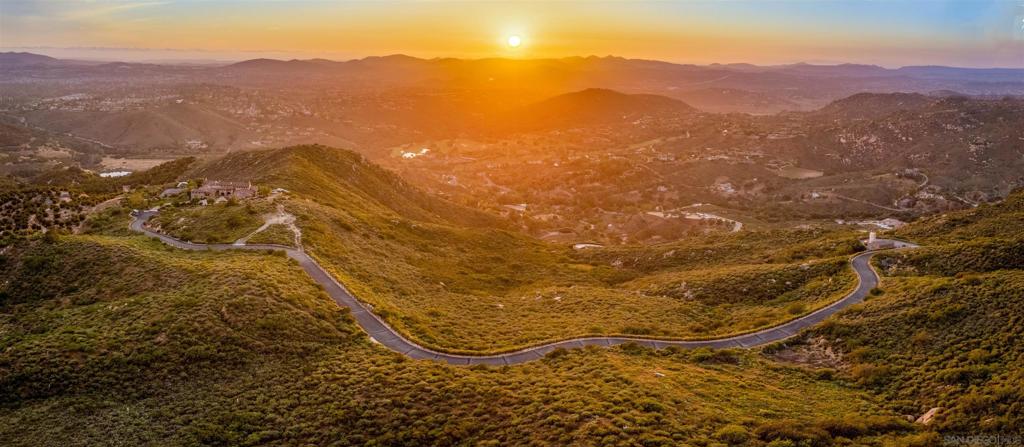 MLS #250030057SD image #20