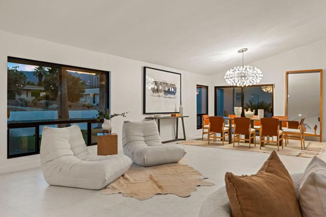 46380 Desert Lily Drive, Palm Desert CA: https://media.crmls.org/mediaz/718f05c6-d0f5-4958-9a24-da8eb5ee26c6.jpg