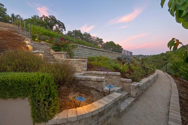 17435 Phillips Avenue, Los Gatos CA: https://media.crmls.org/mediaz/7190e360-0c1e-4a6f-a1df-00cb711a12e9.jpg