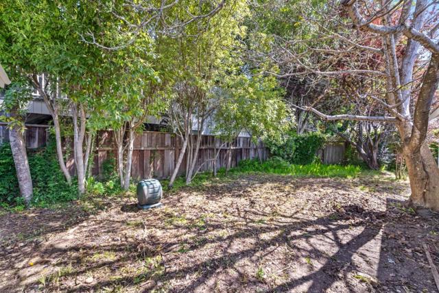 1760 48th Avenue, Capitola CA: https://media.crmls.org/mediaz/719113d6-1ffe-4bf8-bd94-c63b1817e902.jpg