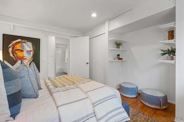 2506 Via Merano, Del Mar CA: https://media.crmls.org/mediaz/7191296b-7d2a-4e5c-8982-d05a09a1c92a.jpg