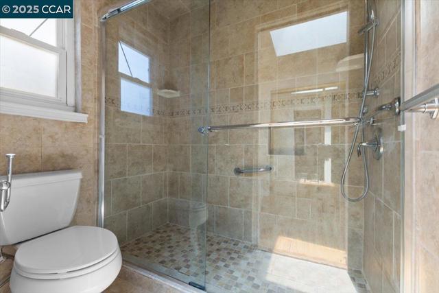 1578 Dianda Dr, Concord CA: https://media.crmls.org/mediaz/71921526-9584-4778-a26b-c4022f139ddd.jpg