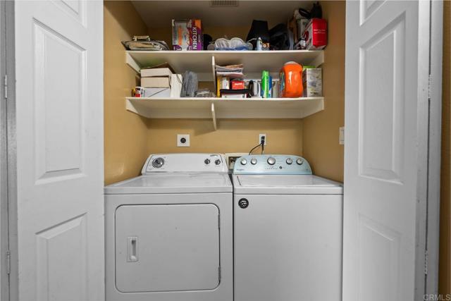 Detail Gallery Image 10 of 15 For 2707 Lake Pointe Dr #204,  Spring Valley,  CA 91977 - 2 Beds | 2 Baths