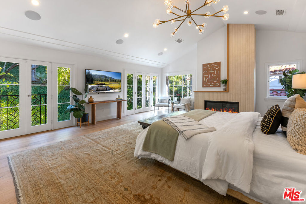 3701 Longridge AvenueSherman Oaks img 1