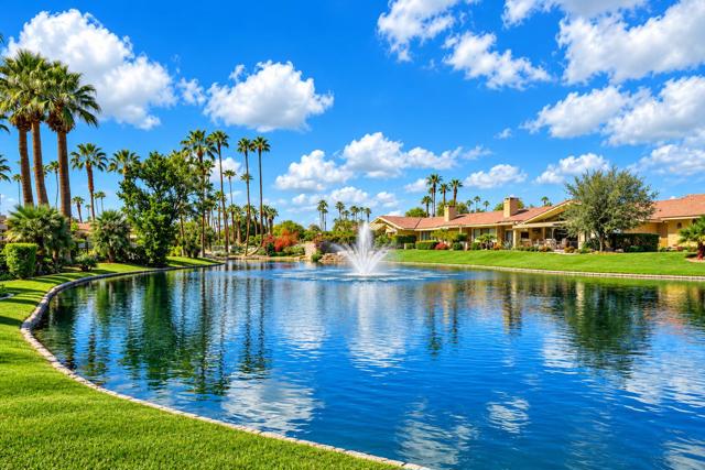 86 Palomino Circle, Palm Desert, CA 92211