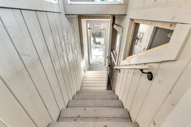 25585 Alderwood St Street, Idyllwild CA: https://media.crmls.org/mediaz/719434a4-a0a6-4c8e-b43e-39f390d894e3.jpg