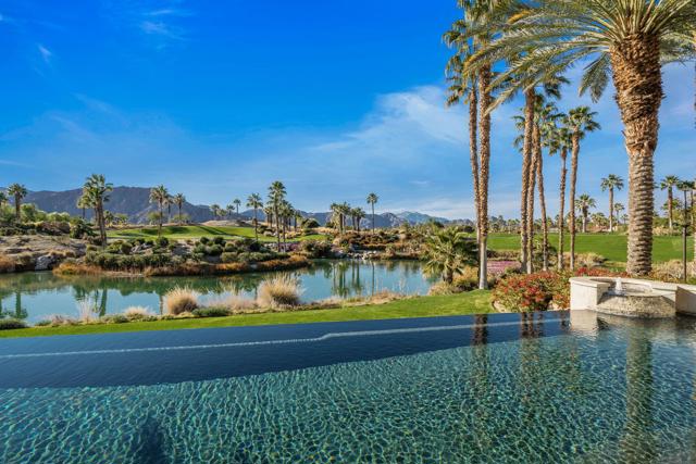 52345 Via Savona, La Quinta CA: https://media.crmls.org/mediaz/719489de-2b4e-4d34-861b-7a56897aeeef.jpg