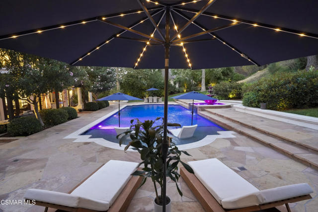 29270 Wagon Road, Agoura Hills CA: https://media.crmls.org/mediaz/7195e569-0237-4ecb-a63e-3fe506c6cabc.jpg