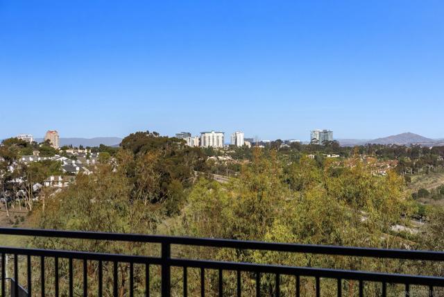 Image 37 of 70 For 7875 Bellakaren Pl