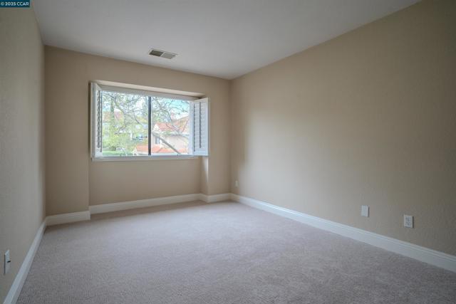 772 Lakemont Pl, San Ramon CA: https://media.crmls.org/mediaz/7196ba4b-78cc-4f15-8879-a87587f58584.jpg