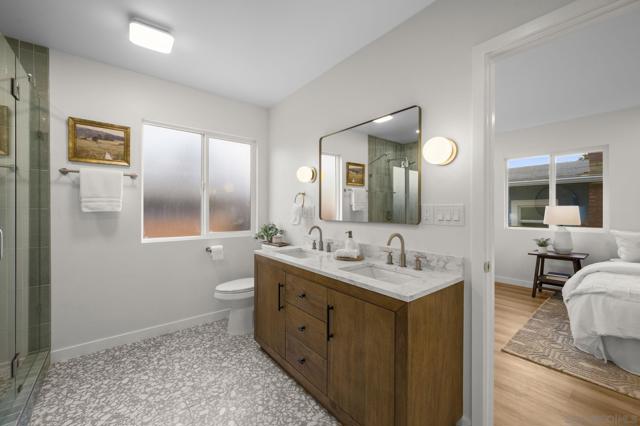 1091 Lincoln Ave, San Diego CA: https://media.crmls.org/mediaz/719703c9-04a4-48b6-aca8-8502c1dbca56.jpg