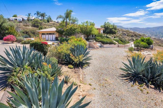 Detail Gallery Image 60 of 70 For 284 Ramona Real, Ramona,  CA 92065 - 3 Beds | 2 Baths