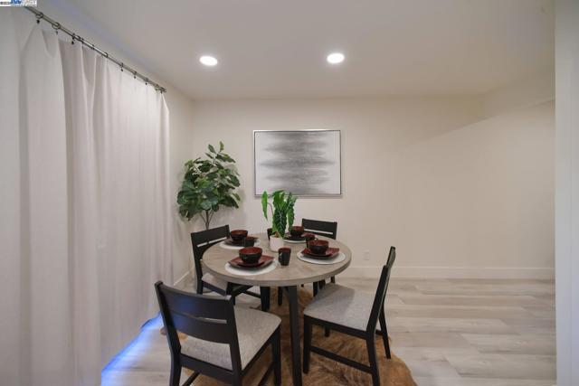 2363 Arf Ave, Hayward CA: https://media.crmls.org/mediaz/7197d165-0dae-4bf5-9c4f-216296ace6a6.jpg