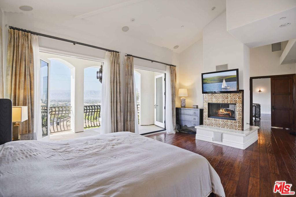 MLS #26858457 image #32