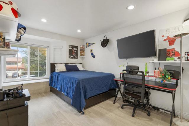 16761 Dry Creek Court, Morgan Hill CA: https://media.crmls.org/mediaz/719aafa7-2772-4c50-a7f9-6d1d7cc5d49a.jpg