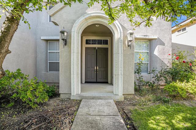 1964 Finger Peak Way, Antioch CA: https://media.crmls.org/mediaz/719c2ae9-1407-49c1-b8d2-15c81c412f04.jpg