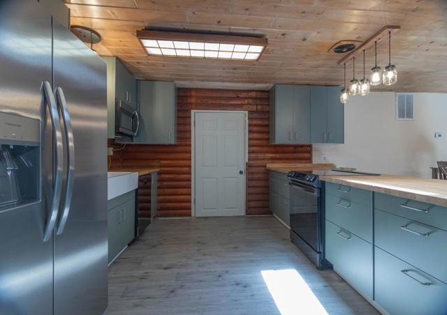 1785 Lakeside Drive, Felton CA: https://media.crmls.org/mediaz/719c5007-63e3-4e12-9013-a21bc147fba6.jpg