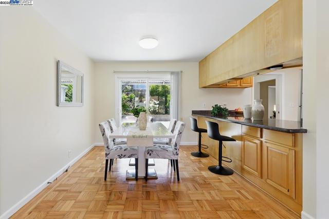 232 Longford Dr, South San Francisco CA: https://media.crmls.org/mediaz/719c5053-37a1-4465-9454-c967174a5683.jpg