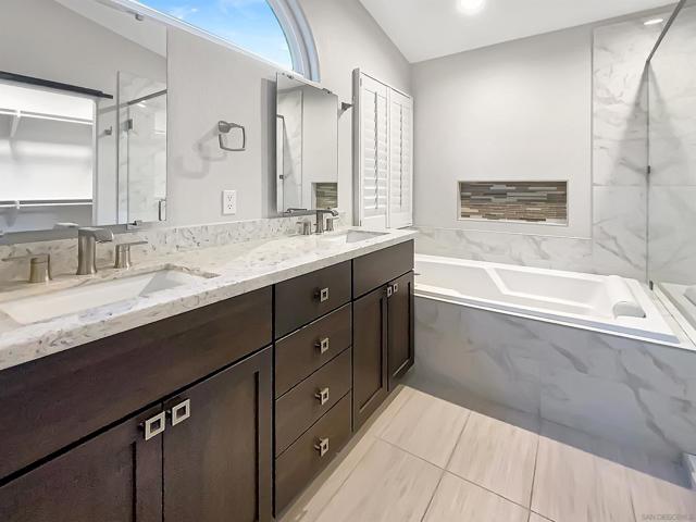 23459 Barona Mesa Rd, Ramona CA: https://media.crmls.org/mediaz/719c9fd2-024b-4cbe-80a4-6518046db265.jpg