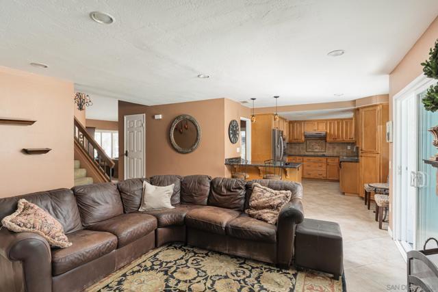 13862 DAVENPORT AVENUE, San Diego CA: https://media.crmls.org/mediaz/719ca9d8-f4f6-461a-b01e-45ecc7751c6a.jpg