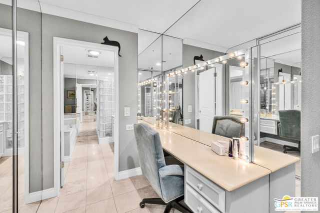 10 International Boulevard, Rancho Mirage CA: https://media.crmls.org/mediaz/719cf971-cd08-46bc-8a29-59c8eddab314.jpg