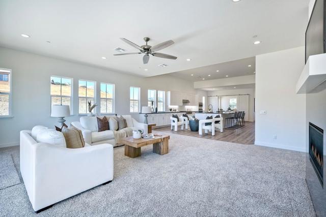29568 Viking View Ln, Valley Center CA: https://media.crmls.org/mediaz/719d068e-baab-4fa3-a68a-82cb65af3cda.jpg