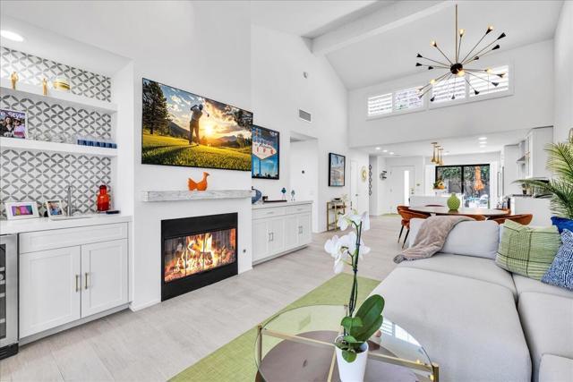 55334 Riviera, La Quinta CA: https://media.crmls.org/mediaz/719e5a79-cb04-494f-a4c0-28b3dd14fffd.jpg