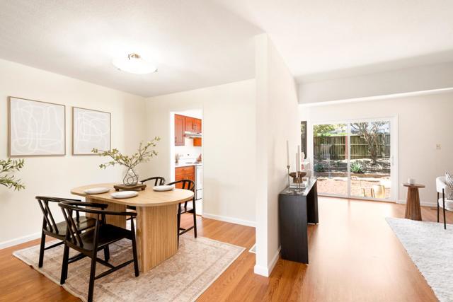 3637 Bettman Way, South San Francisco CA: https://media.crmls.org/mediaz/719e6796-9501-43fb-bc91-ea5f704a0062.jpg