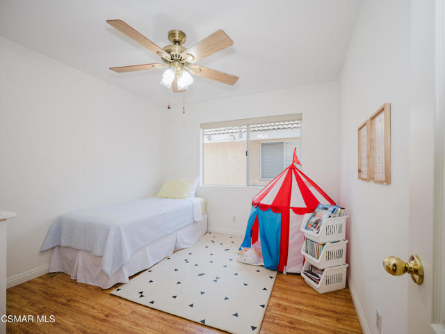 552 Fairfield Road, Simi Valley CA: https://media.crmls.org/mediaz/719f9eab-23d9-42e5-ad5c-70d54959ba49.jpg