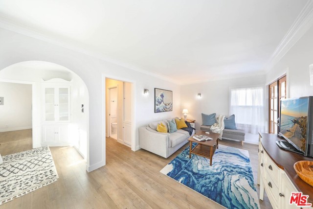 1137 Van Buren Avenue Venice, California Meticulously maintained & modernized to maximize function while enhancing the vintage charm of this beautifully remodeled 1938 bungalow style Duplex in the heart of Silicone Beach! Premium location. Many great usage options for this pride of ownership home: Live in one unit & rent the other, combine both units for traditional beach home, build your dream home w/guest house (LAR2 lot) or convert to TIC. Absolutely gorgeous property as is that expands with your imagination. Both units currently used by owner & impeccably cared for with front unit being reconfigured and remodeled as of 1/19. Nothing has been left undone in this pride of ownership home wrapped in serene & private outdoor decks w/front yard & private back yard maximizing the indoor-outdoor flow. Back unit offers original hardwood floors, remodeled bathroom & office/den (converted garage). Both units have own washer & dryer. Ample parking as front unit has 1car garage w/private driveway & back unit has separate driveway offering privacy along w/expansive tandem parking for 2+ cars. Delivered vacant at COE, turnkey, ready to move-in or lease at closing. Enjoy the world-renowned Venice Beach lifestyle this summer! Just a short walk or bike ride to Abbot Kinney, restaurants, shops, entertainment & Venice beach boardwalk. This duplex offers the urban beach lifestyle you have always dreamt of...