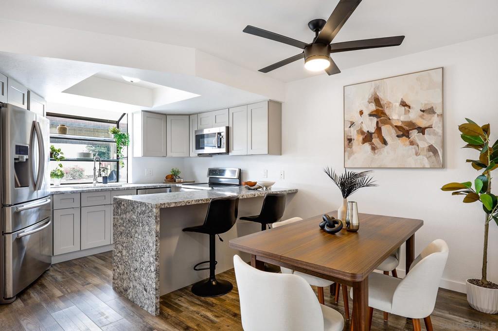 440 Citracado Parkway - photo 8