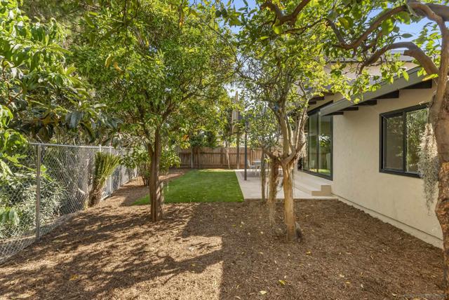 4543 Moraga Ave, San Diego CA: https://media.crmls.org/mediaz/71a063a8-193d-42f2-9b27-4fac56113f6b.jpg