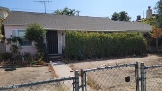 12938 Vanowen Street, North Hollywood CA: https://media.crmls.org/mediaz/71a2067f-9e5c-4f4e-bb88-16daceff9140.jpg