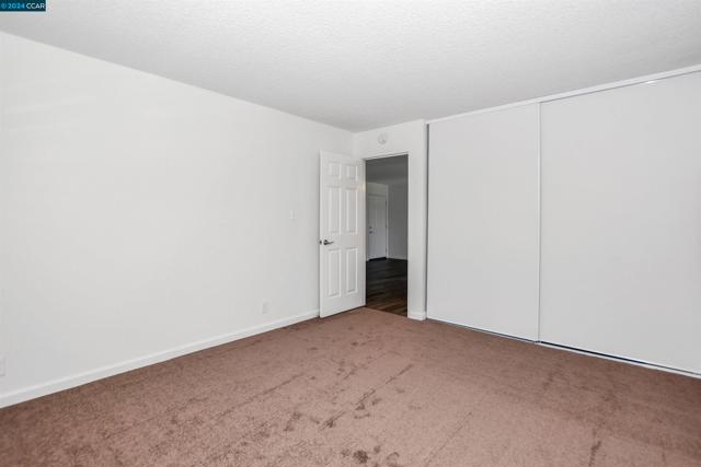 Image 25 of 37 For 2236 Hillsborough Ct