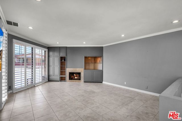 7301 Vista Del Mar, Playa del Rey CA: https://media.crmls.org/mediaz/71a35032-d264-4fa7-a3db-76d476a43861.jpg
