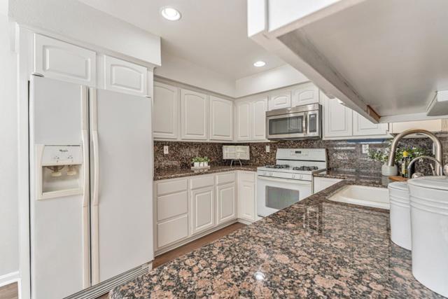 1029 Avila Terraza, Fremont CA: https://media.crmls.org/mediaz/71a4af17-9c68-4db4-9b05-fbaca439e1f4.jpg